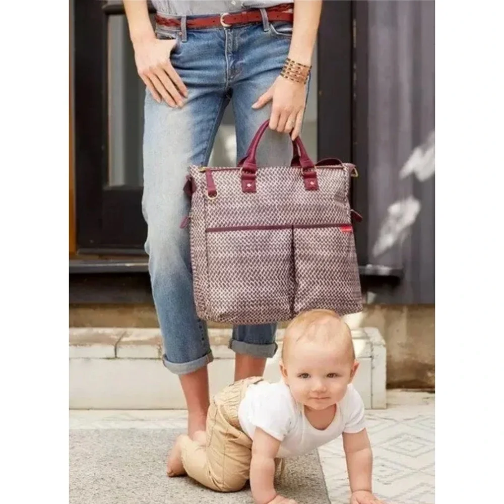 Skip Hop Special Edition Diaper Bag Tote with‎ Shoulder Strap New